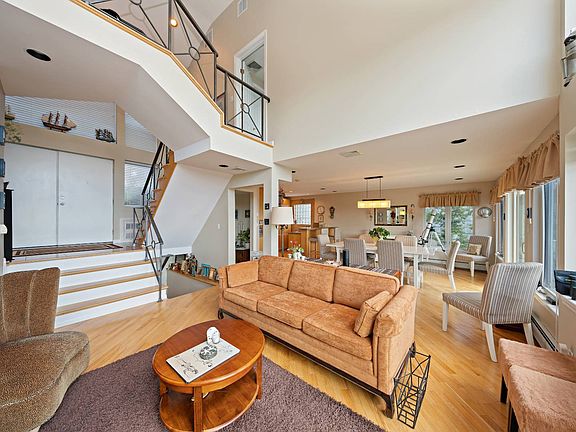 5th image of 84 Nixon Ave #277/028