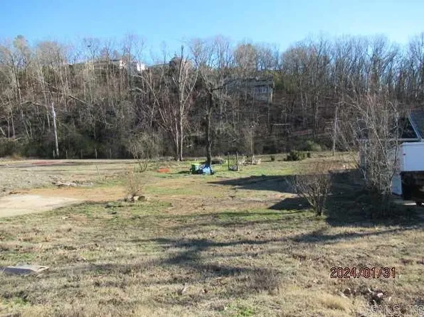 1413 Nicole Dr, N Little Rock, AR 72118