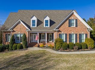 302 Longhill Rd, Goode, VA 24556