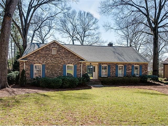 1st image of 7143 Hopeton Rd