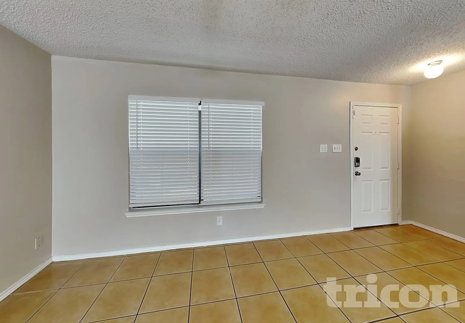 7010 Flint View San Antonio TX — Photo 4