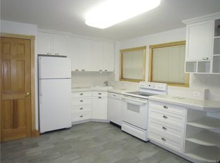 4 Alexa Ct, Pearl River, NY 10965