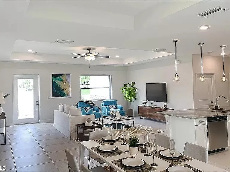 2812 NW 20th Ave — Photo 6