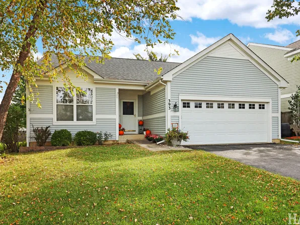 393 Switchgrass Dr, Round Lake, IL 60073