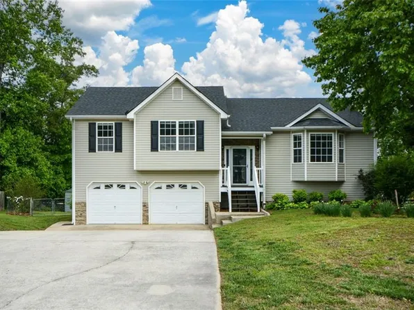 30 W Fork Way, Temple, GA 30179