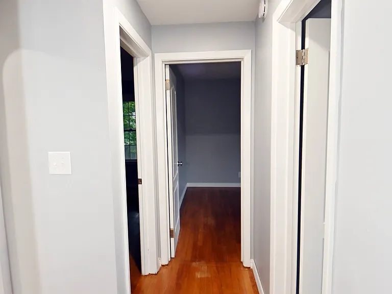 56 West St — Photo 27