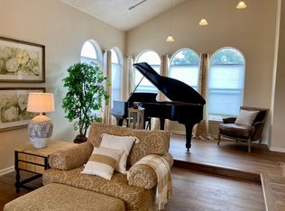 (Undisclosed Address), Rio Rancho, NM 87124