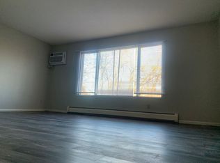 845 Dodd Rd #306, Saint Paul, MN 55118