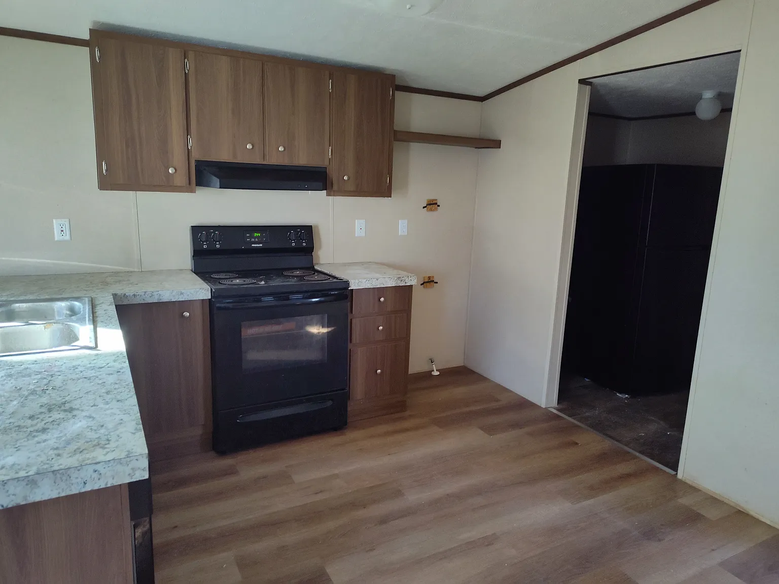 3 bed, 1088 sqft, $1,025 — Photo 3