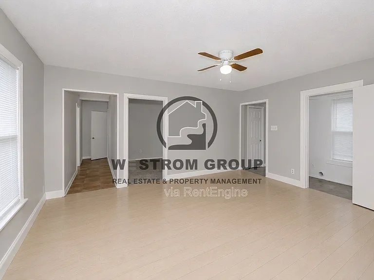 136 Arthur Dr — Photo 8