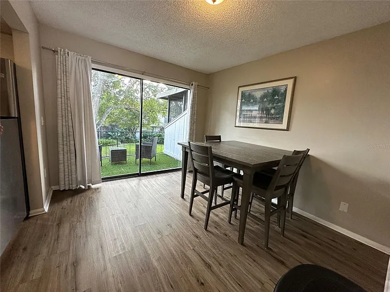 6060 Village Cir — Photo 10