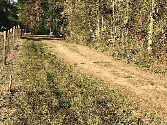 5th image of 149 County Road 482