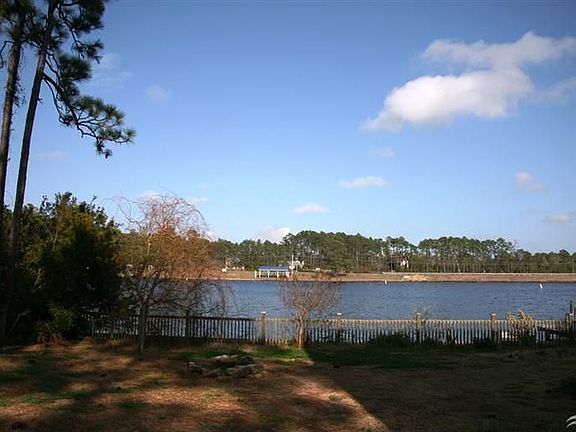 3rd image of 195 Canal Dr