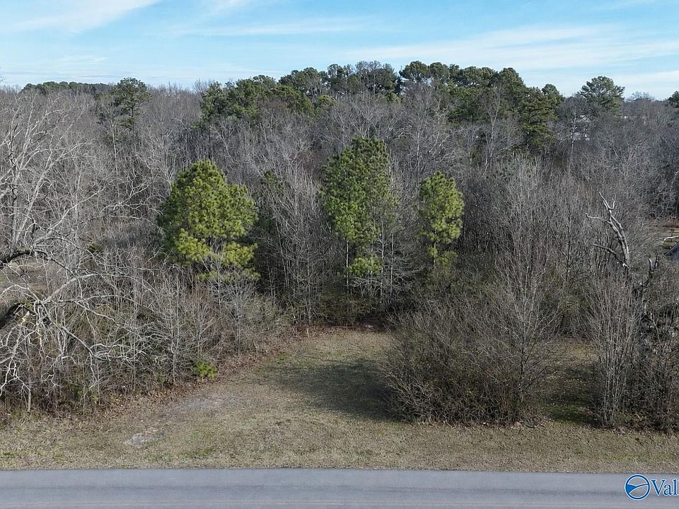 2nd image of 138 Coosa Rd