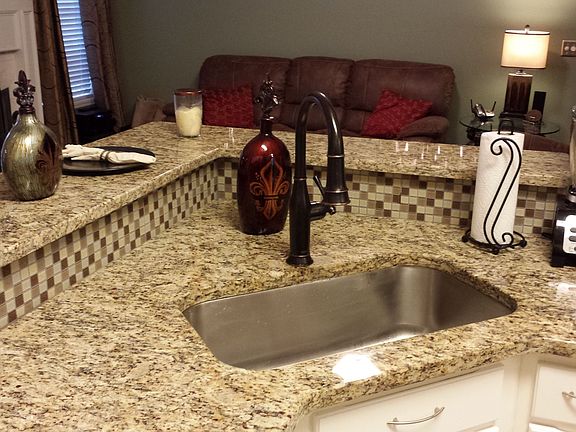 4th image of 2295 Shady Oaks Dr