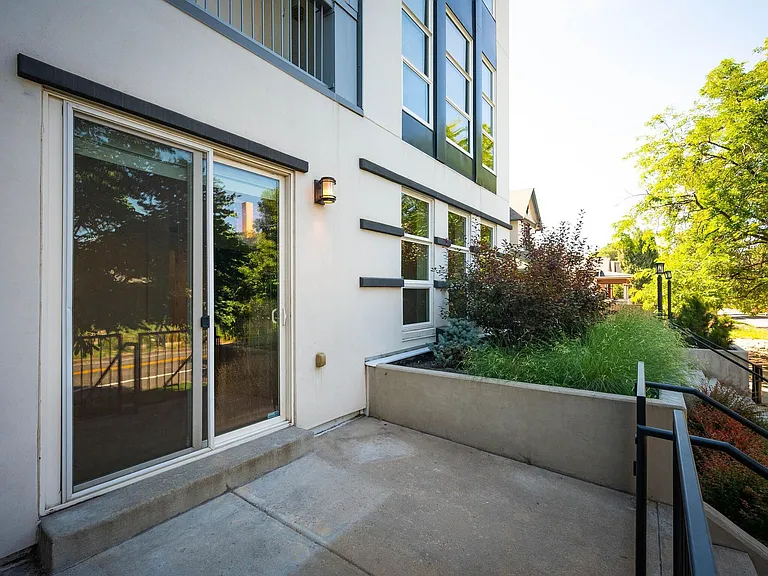 1738 N Franklin St #1-B — Photo 24