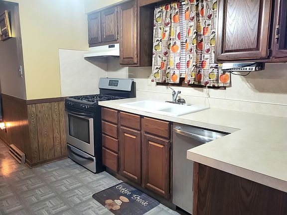 5th image of 2121 Grant Ave