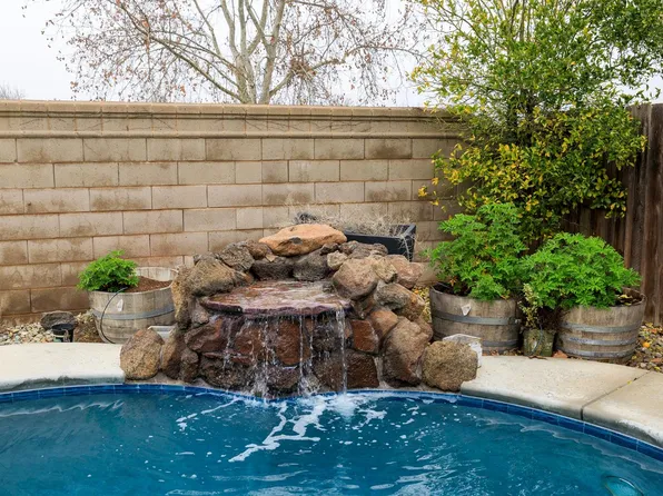 407 Northampton Way, Newman, CA 95360