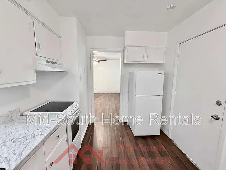 3969 Southlawn Ave #4 — Photo 8