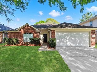 11830 Copperas Creek Dr, Sugar Land, TX 77498