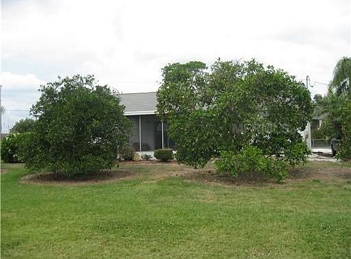 2nd image of 3175 Tohopekaliga Dr