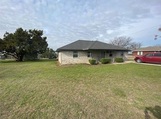 2415 Floyd Rd, Weatherford, TX 76087