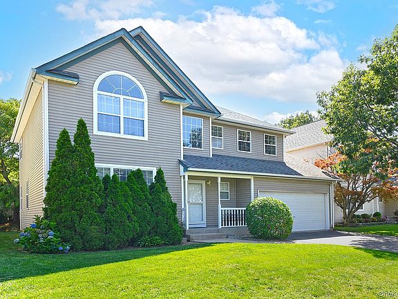 4th image of 196 Cranberry Court