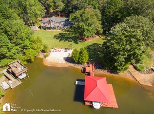 221 Riverwood Rd, Mooresville, NC 28117