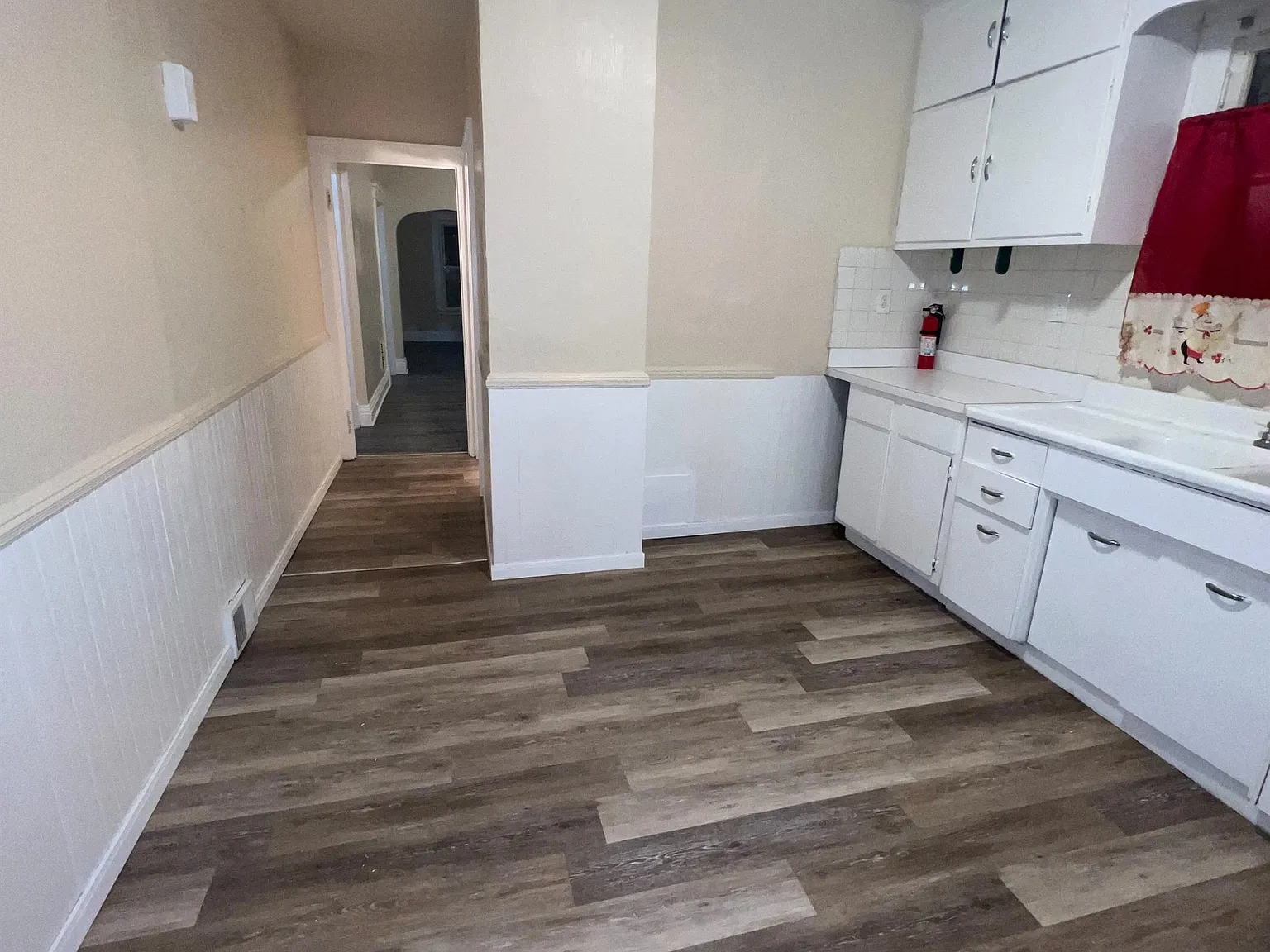 1115 Tonawanda Street - 1 — Photo 3