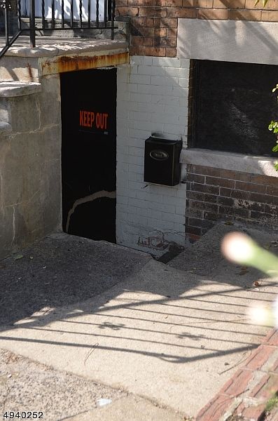 2nd image of 6009 Palisade Ave