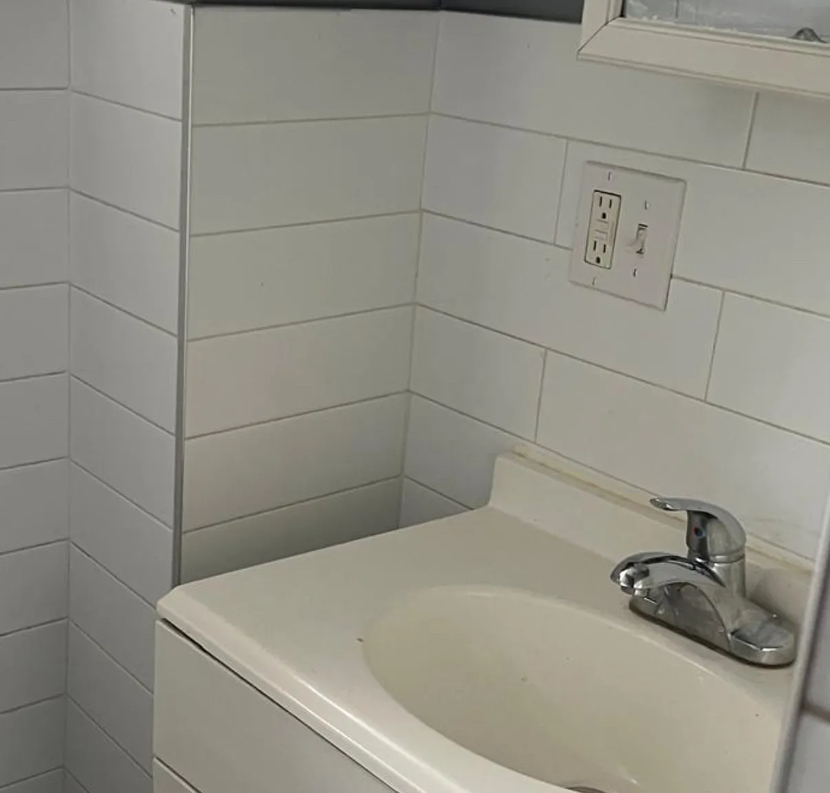 1 bed, $1,050 — Photo 4