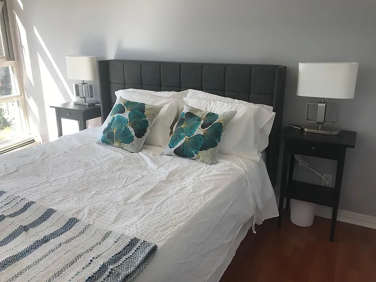 198 Aquarius Mews — Photo 31