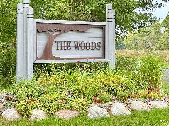 2nd image of Wood Dr SW