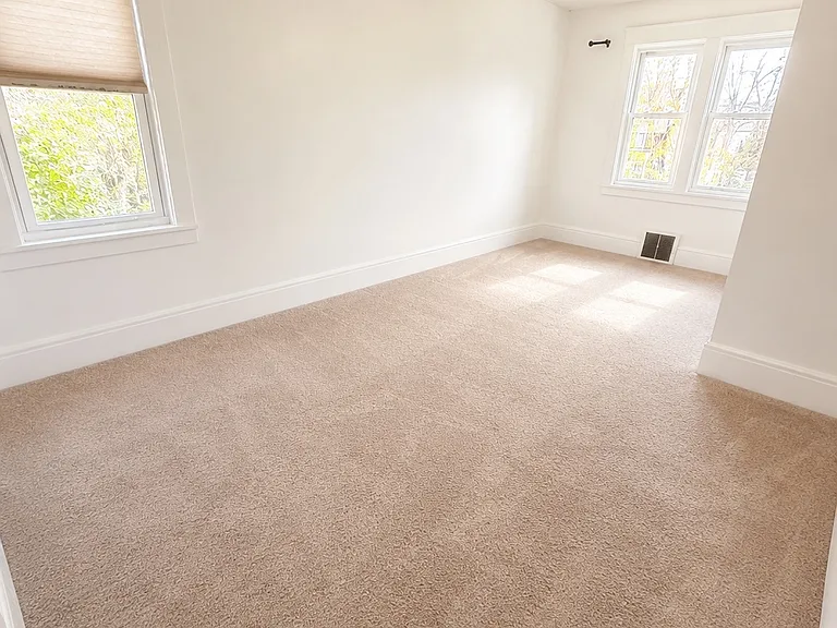 359 Colvin Ave #LOWER — Photo 17