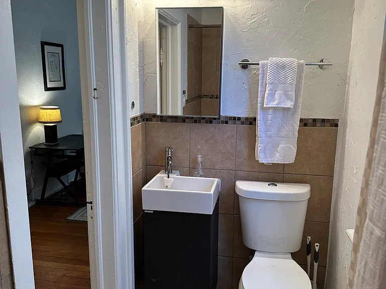 62 Lincoln St #2 — Photo 31