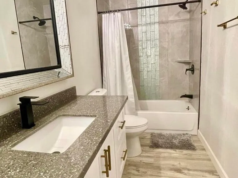 9040 E Winchcomb Dr — Photo 20