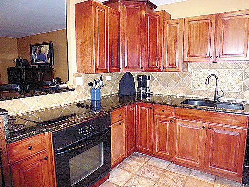 2807 Jonquil Ln photo 1