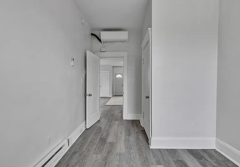 3221 The Alameda #2 — Photo 10