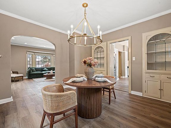 4th image of 862 South 77th STREET