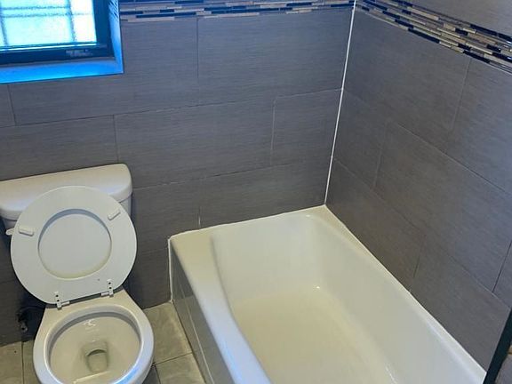 5th image of 68 W 238th St #43A
