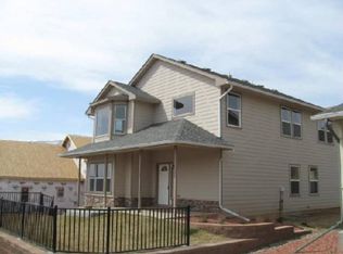 2424 Pioneer Way, Rifle, CO 81650