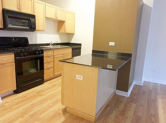 4th image of 5 N Wabash Ave APT 1104L