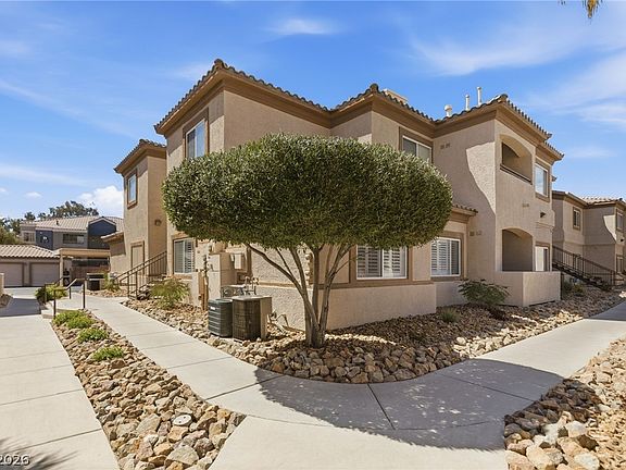 3rd image of 8725 W Flamingo Rd APT 102