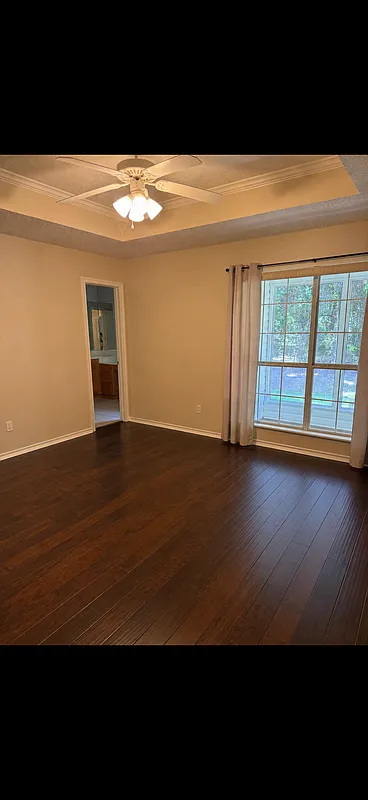 3 bed, 2.0 bath, 1500 sqft, $2,000 — Photo 4