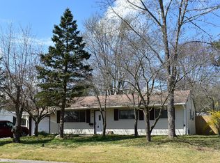 443 Applegate Ave, Toms River, NJ 08757