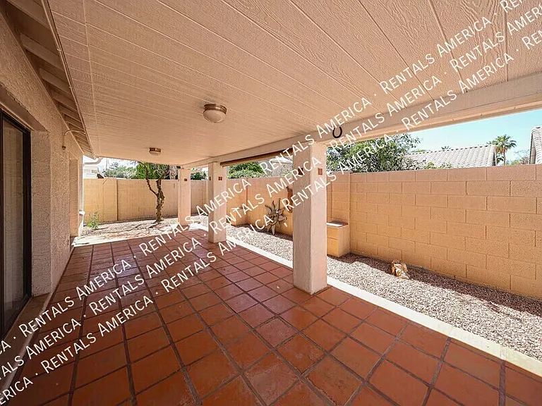 3301 E Wescott Dr — Photo 32