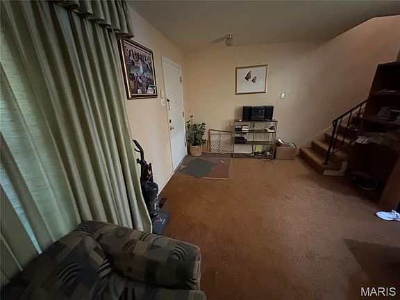 3rd image of 8809 Santa Bella Dr