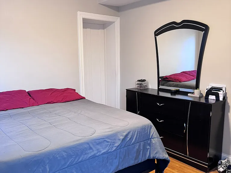 4655 N Drake Ave #2 — Photo 7