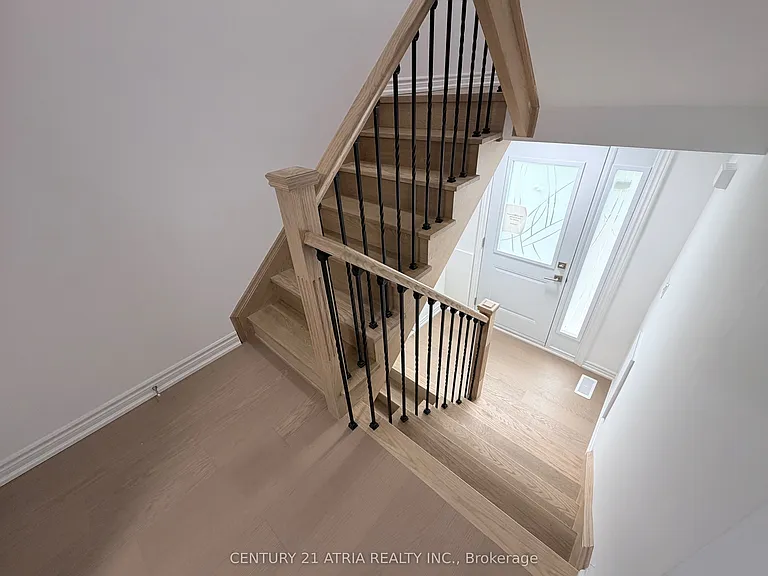 11 Plaisance Rd #5 — Photo 28