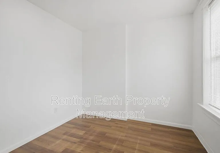 3127 Clay Ave — Photo 16